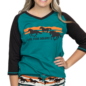 Chase Your Dreams - Horse | Women's Tall Tee